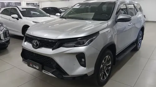 Toyota Hilux Sw4