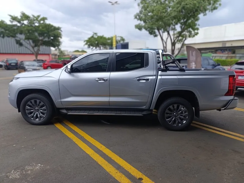 Mitsubishi Triton, foto 2