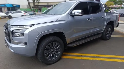 Mitsubishi Triton